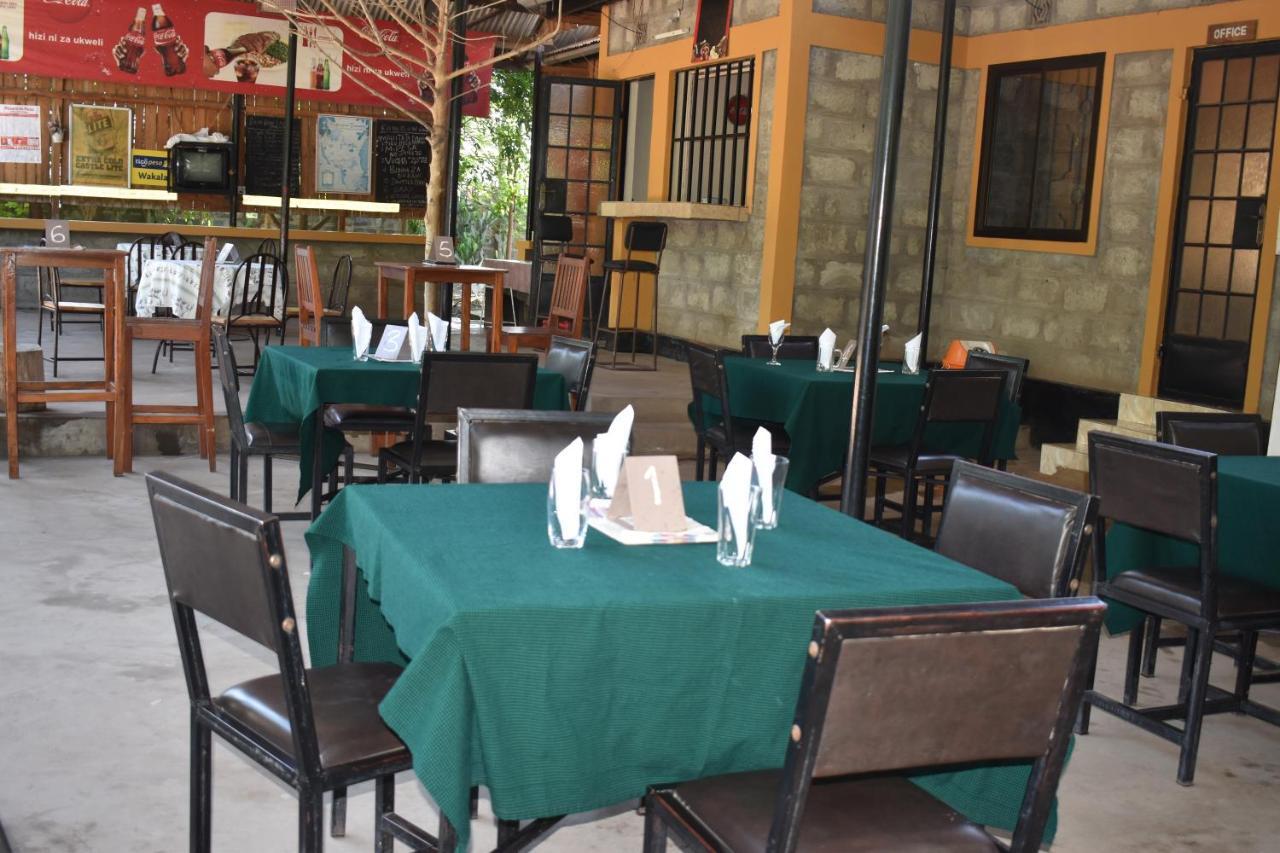 Rainbow Executive Lodge Boma la Ngombe Eksteriør billede