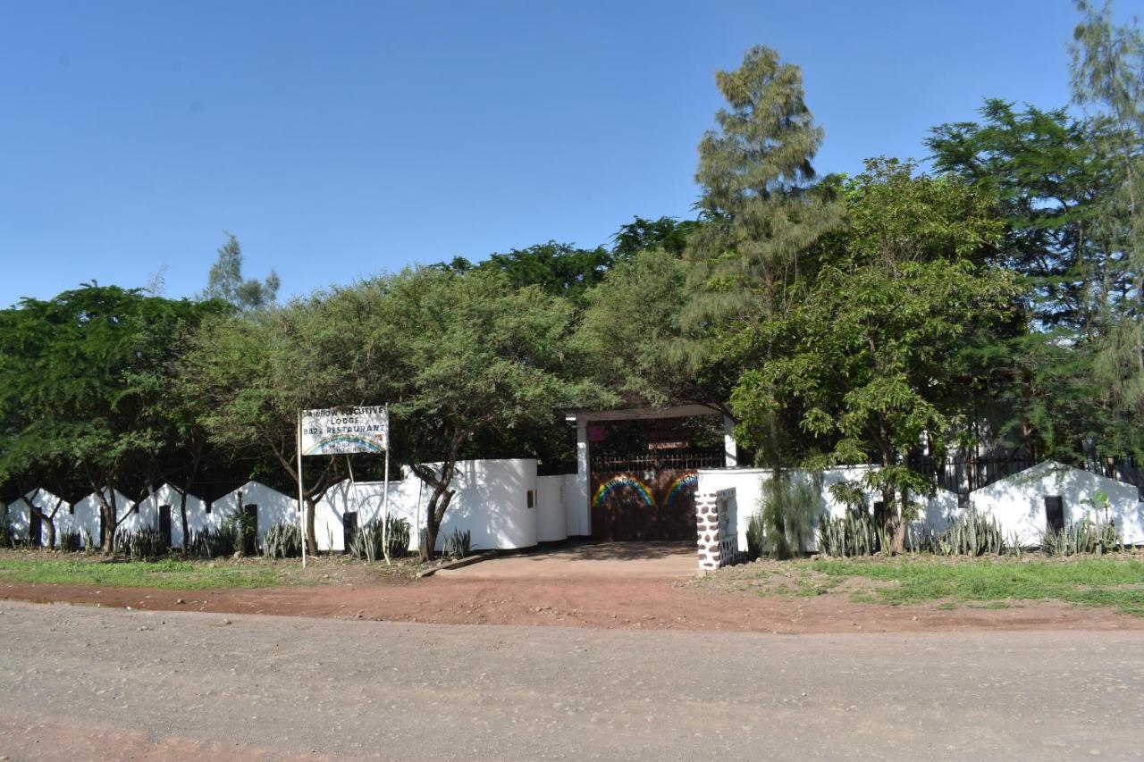 Rainbow Executive Lodge Boma la Ngombe Eksteriør billede